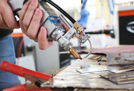 光纤激光焊接机在金属合金的应用有哪些优势?